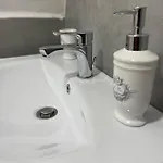 Casa Appartamento *